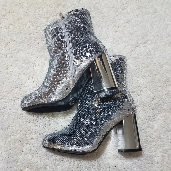 2 pairs left!!!*Silver sequins ankle boots - Picture 3 of 4